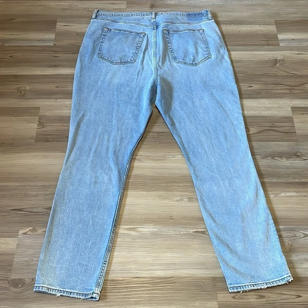Abercrombie & Fitch Curve Love 90s Slim Straight Jean High Rise Plus 20R NEW